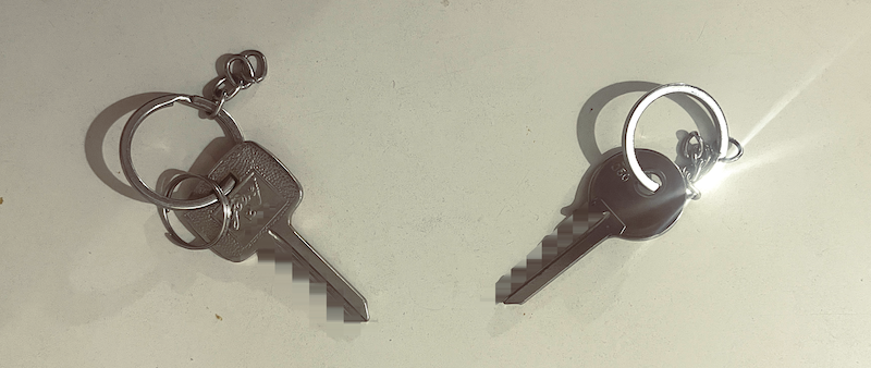  Original Key (left) / Duplicate Key (right) 